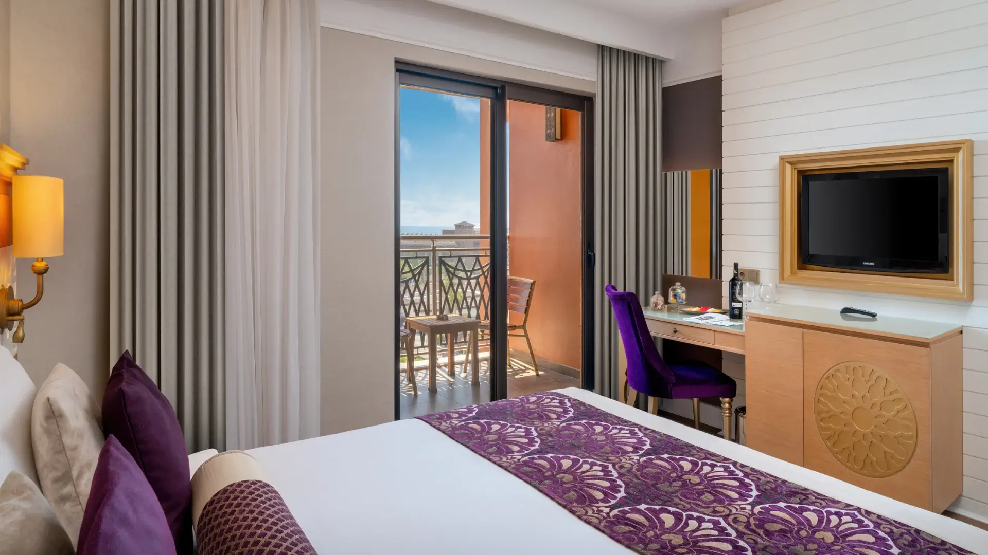 Ara Kapılı Aile Odası